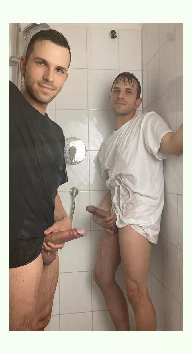 Ever fufked with twins?