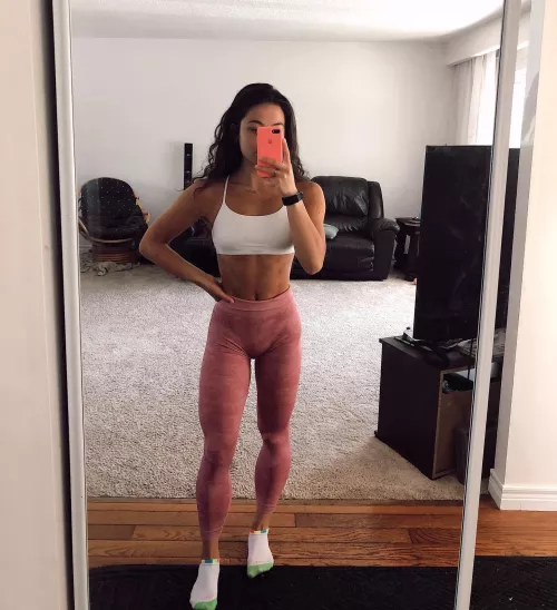 Everything’s yummy waist down (f)