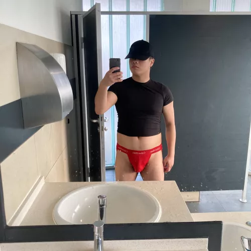 Flashing red 🔴🥵