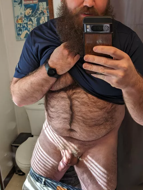 Got the sun shining through the blinds... Wouldn't you like to be on your knees in the sun shine? 😁😁