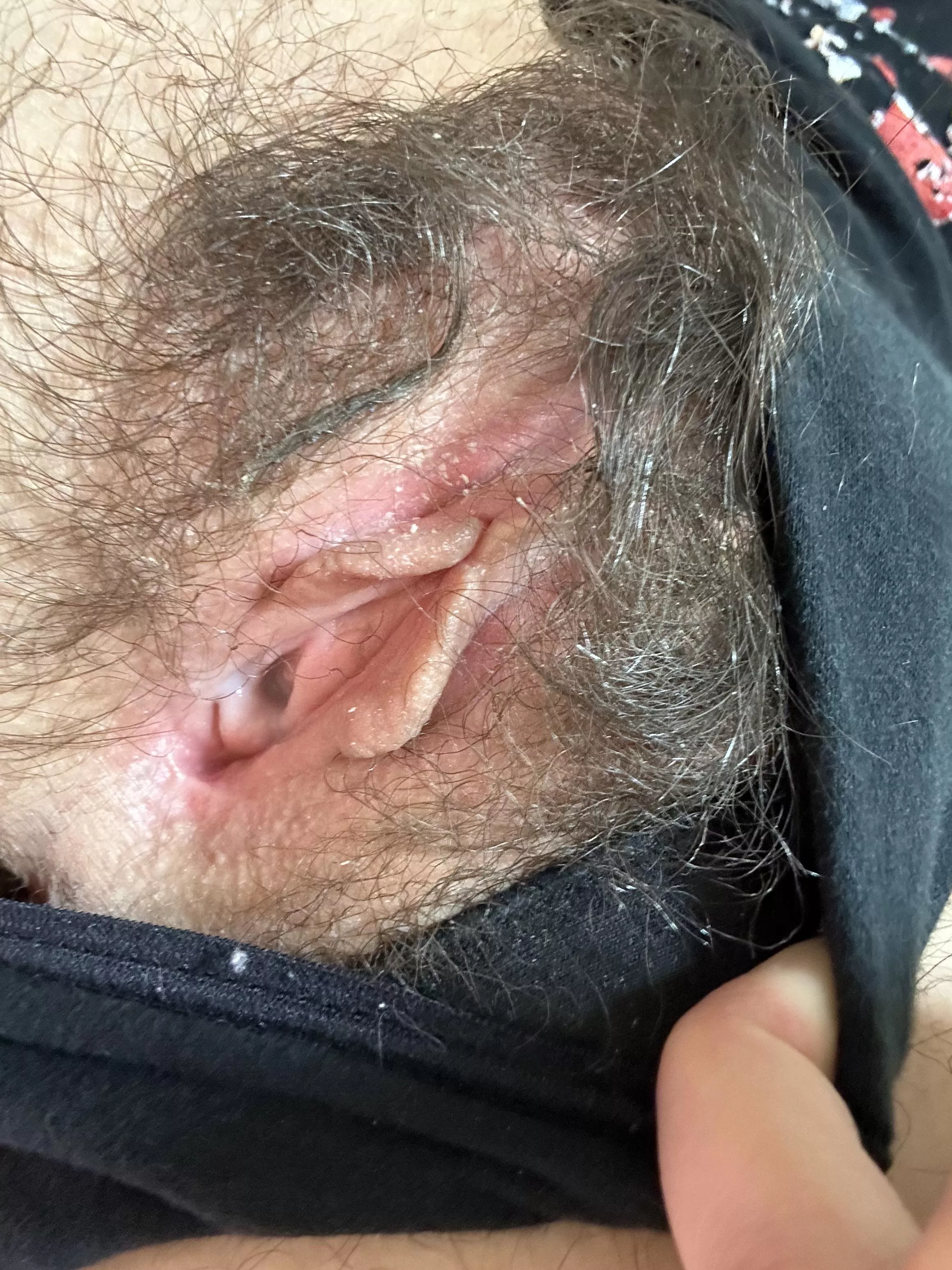 Hairy and sexy pussy 