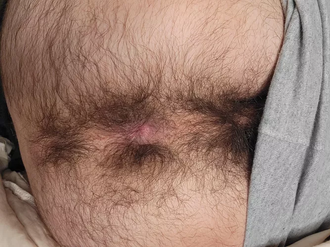 Hairy boy hole