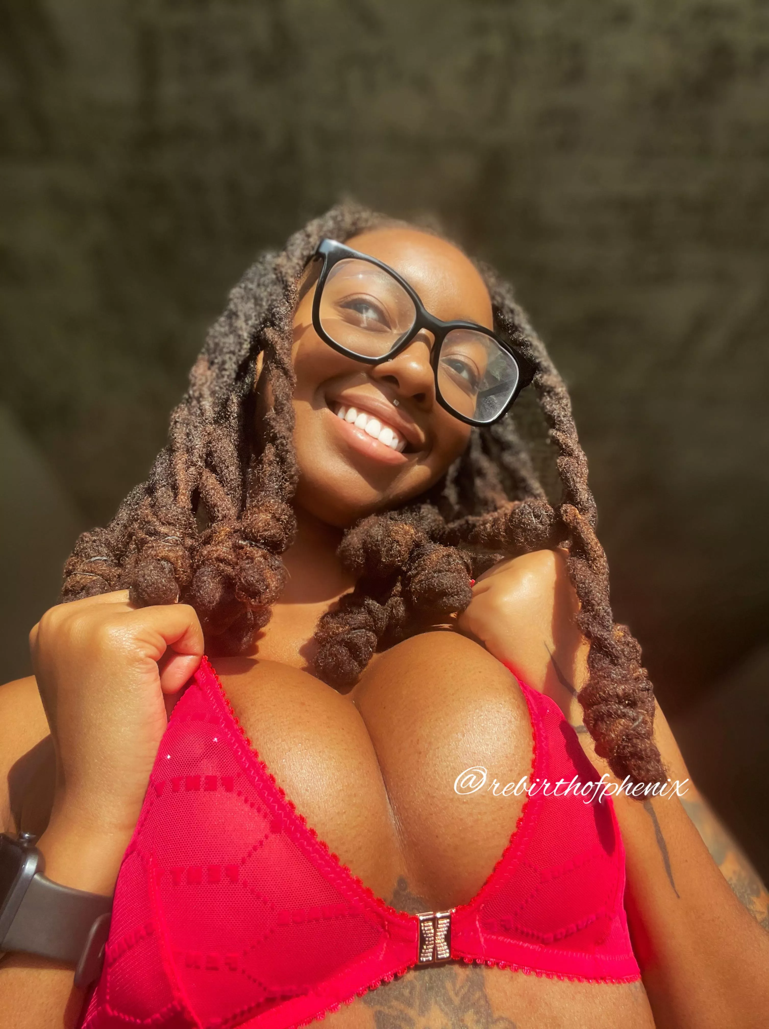 Happy and horny 🤭