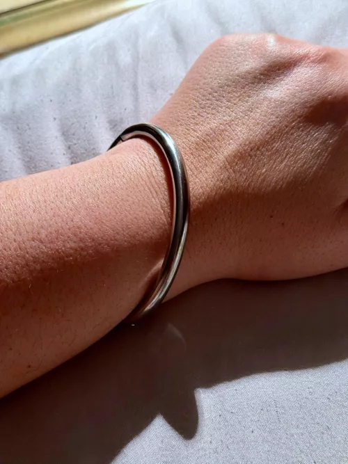 He put a cuff on it..