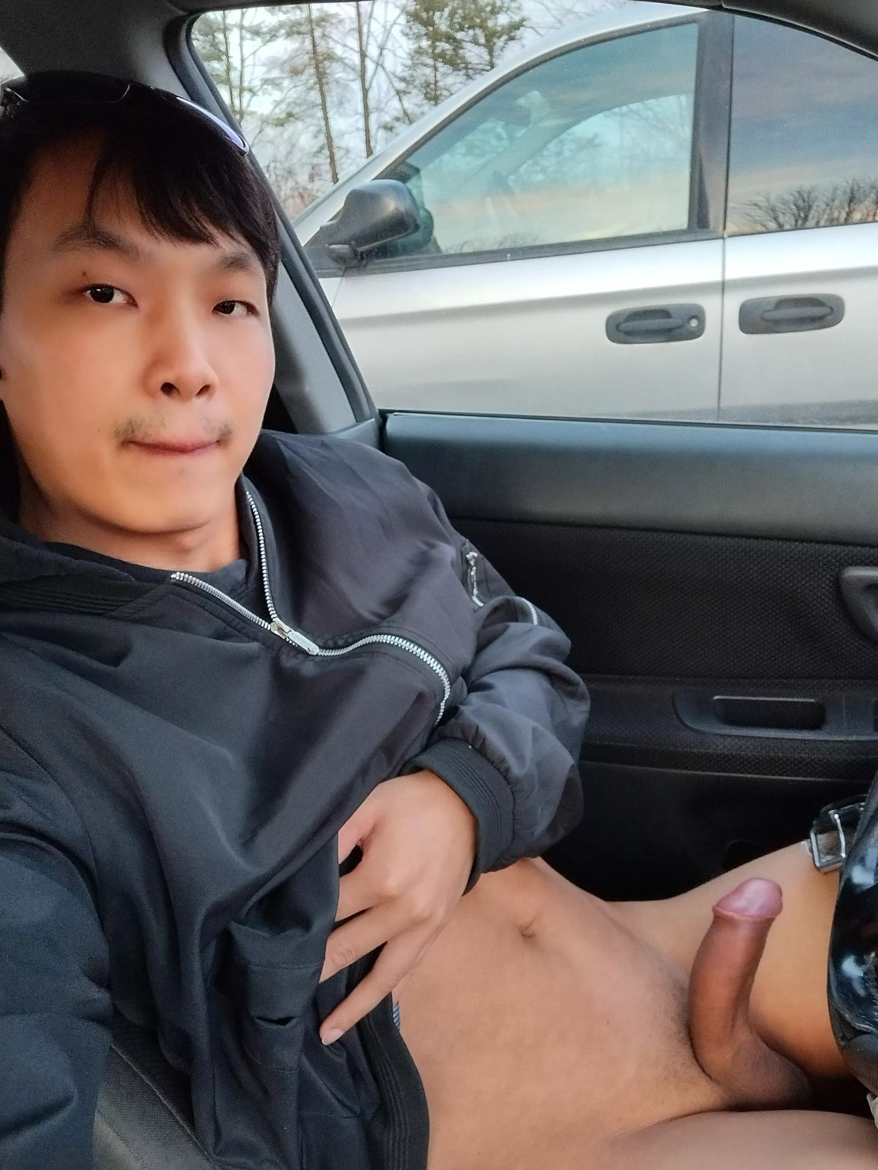 Heading to the store real quick. You need anything? 