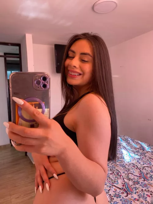 here's my new room mate application