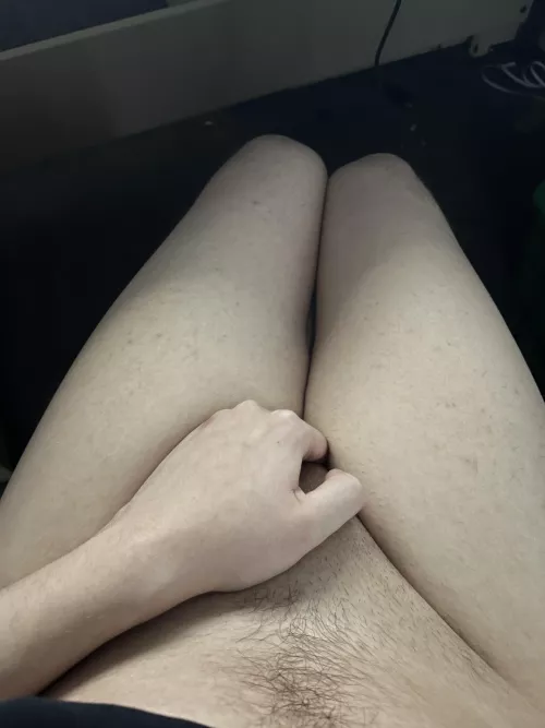 hi >///<