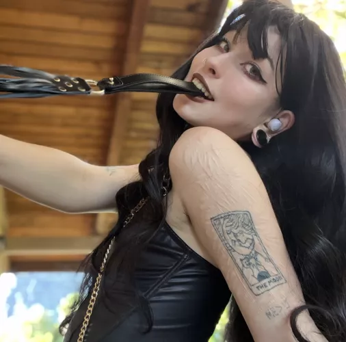 I can be a bad girl too