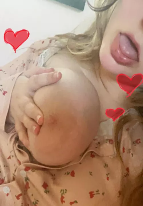 i just wanna please you , mommy 🤭!