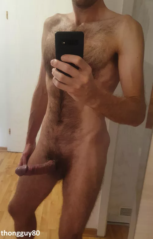 I love my hairy cock and body 😋 