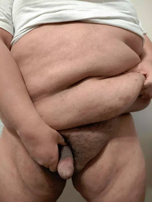 I need someone to suck my fat dick 