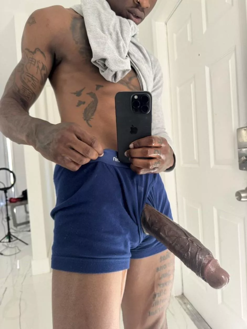 I wanna make your hole cream💦 🕳️