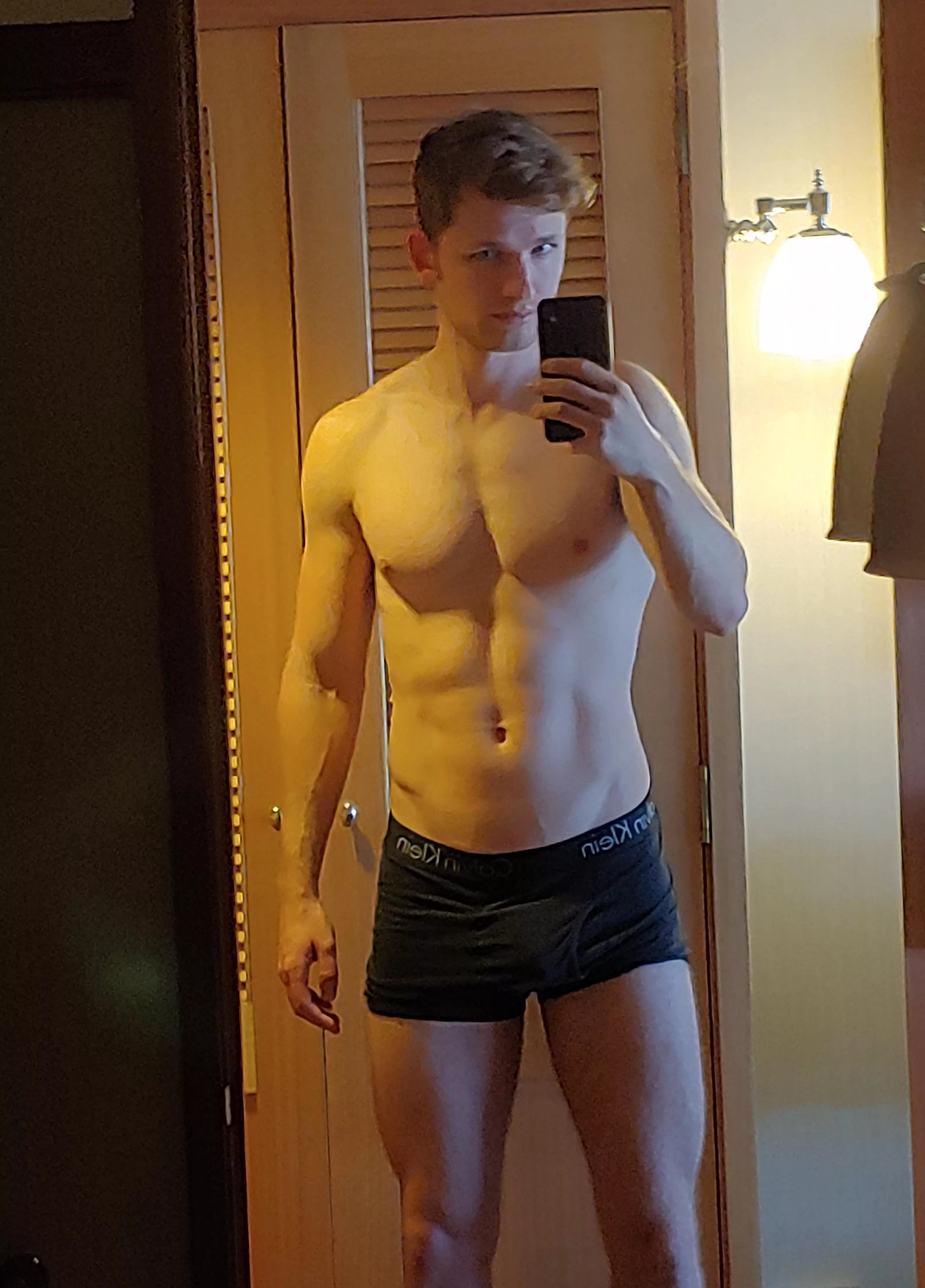 Lost a bit of weight after travelling a few months but feeling OK about it 😊