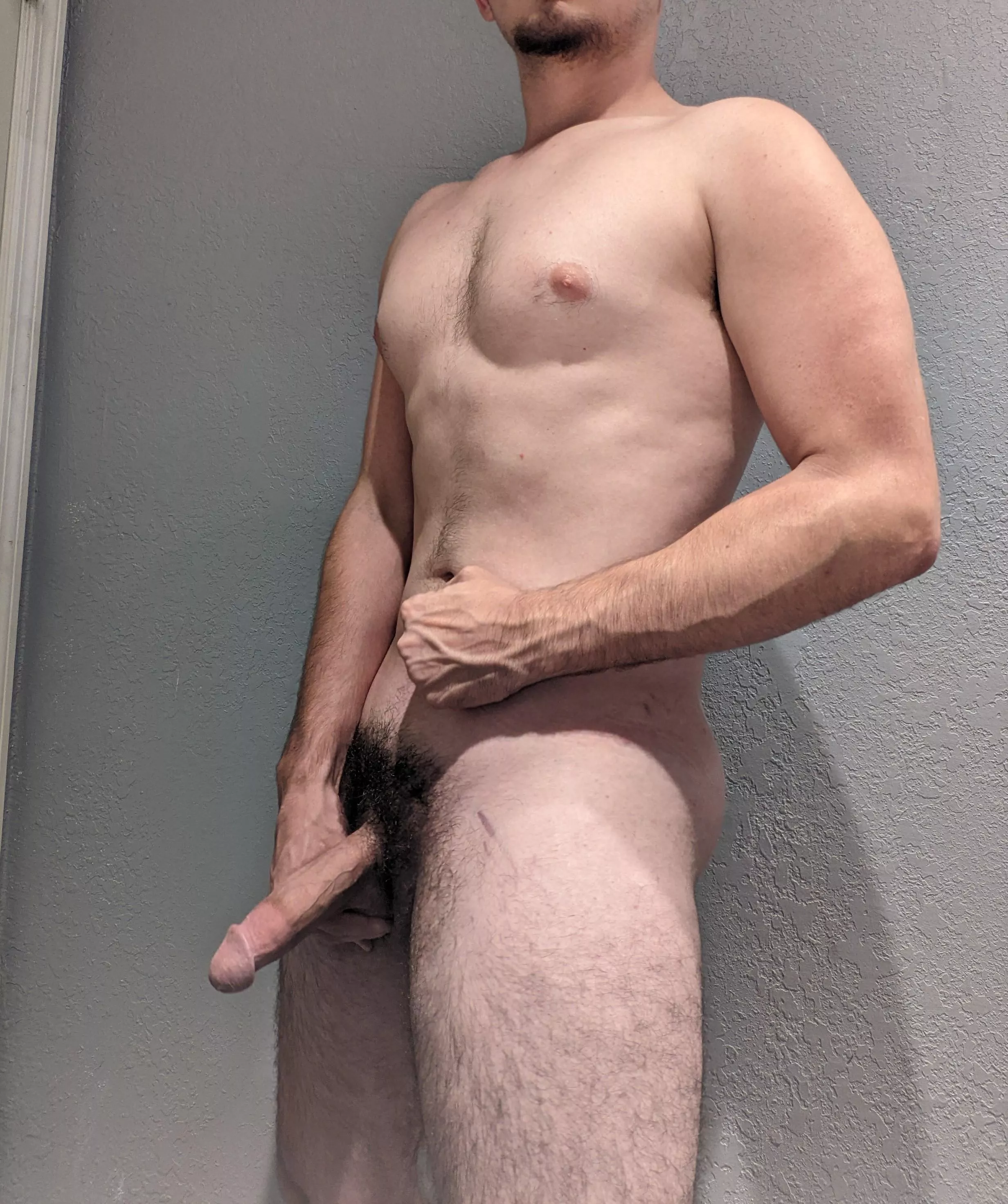 M 19 age virgin needs to fuck dm me 