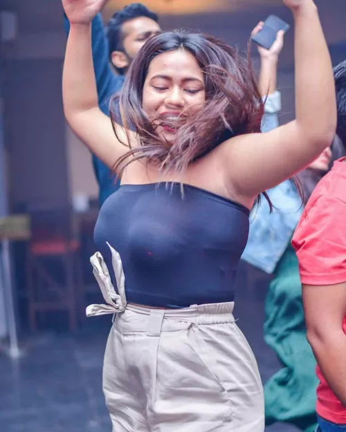 More work to the Bra