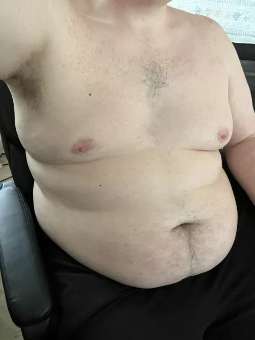 Need my belly rubbed and nipples sucked