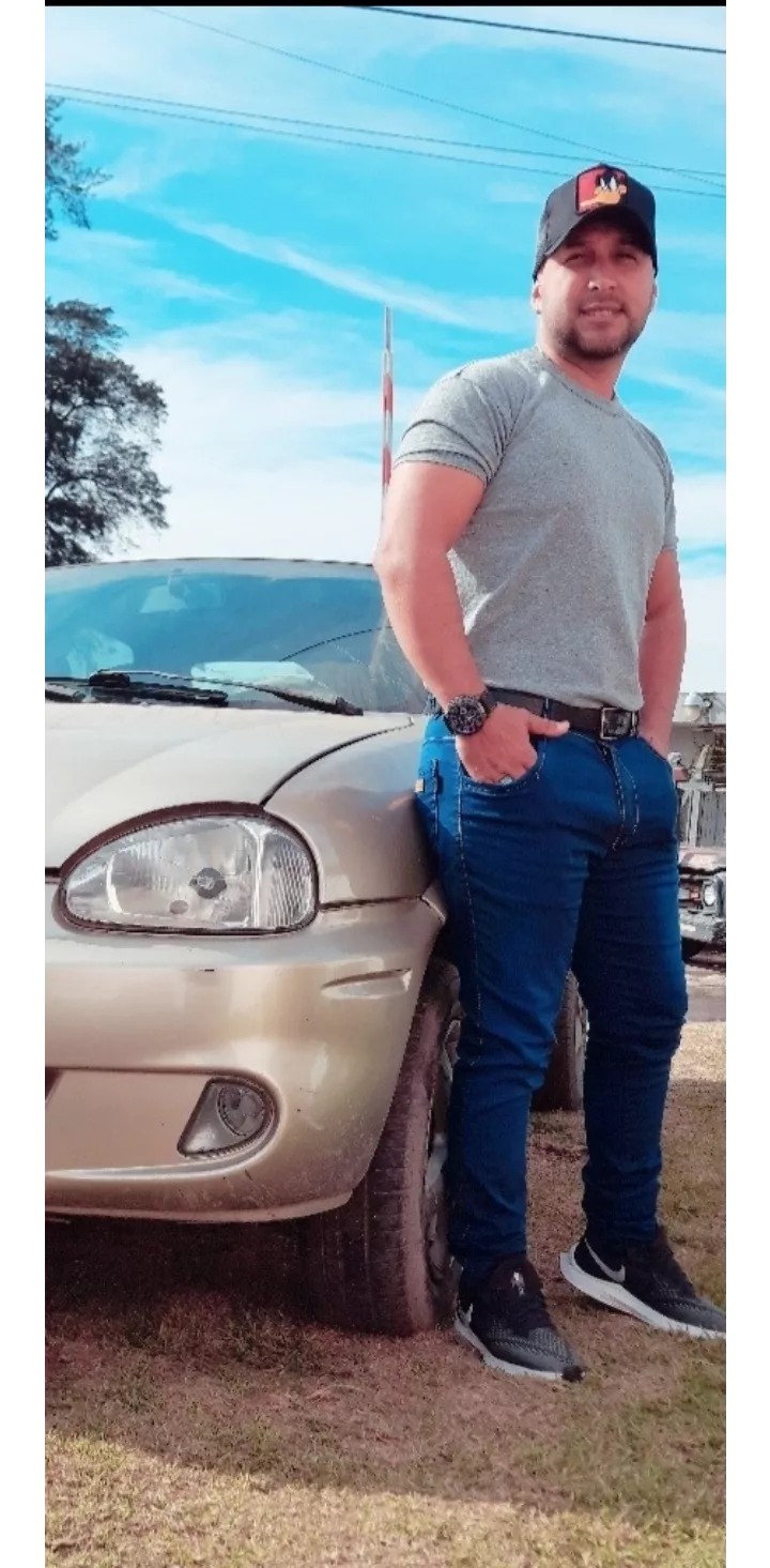 nice blue sky 💙 do you think the same?