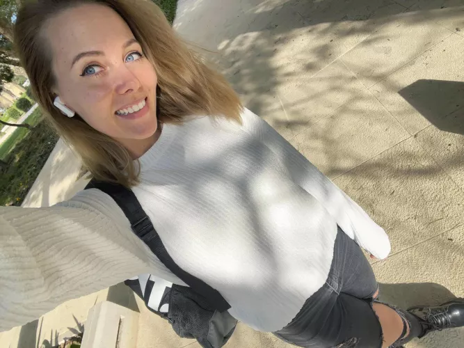 Not sure how sexy is this, but I felt kinda cute here 😌