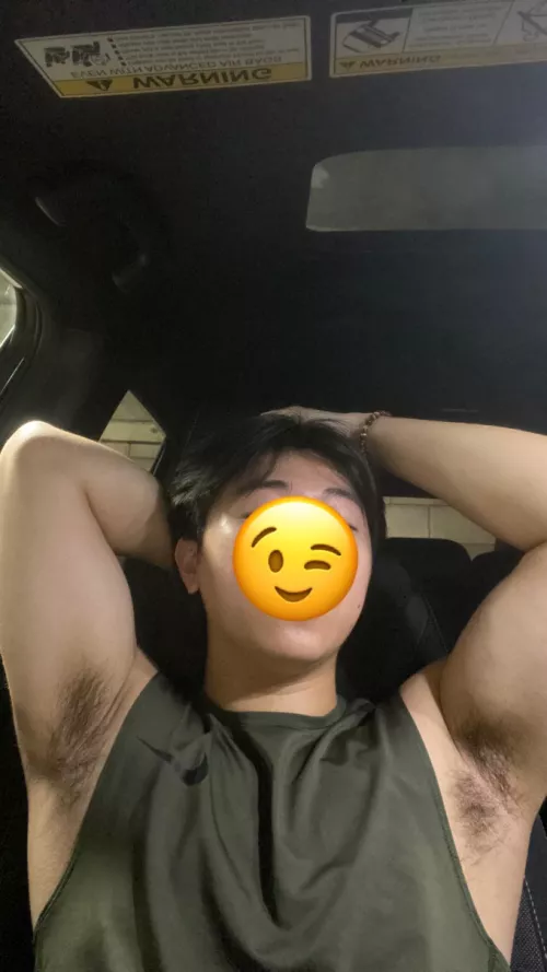 So horny and musky after the gym