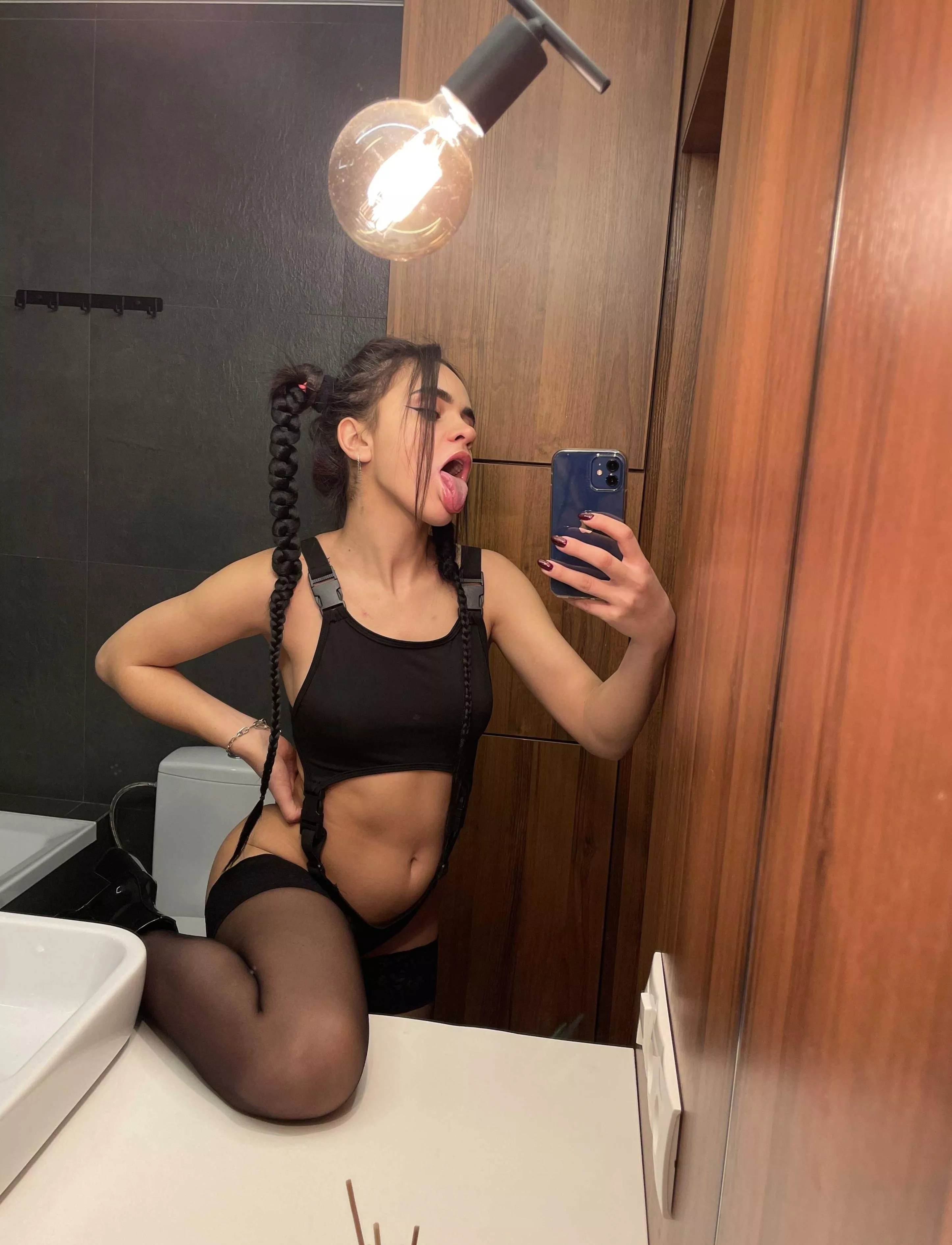 Tell me the size of your member with just one smiley