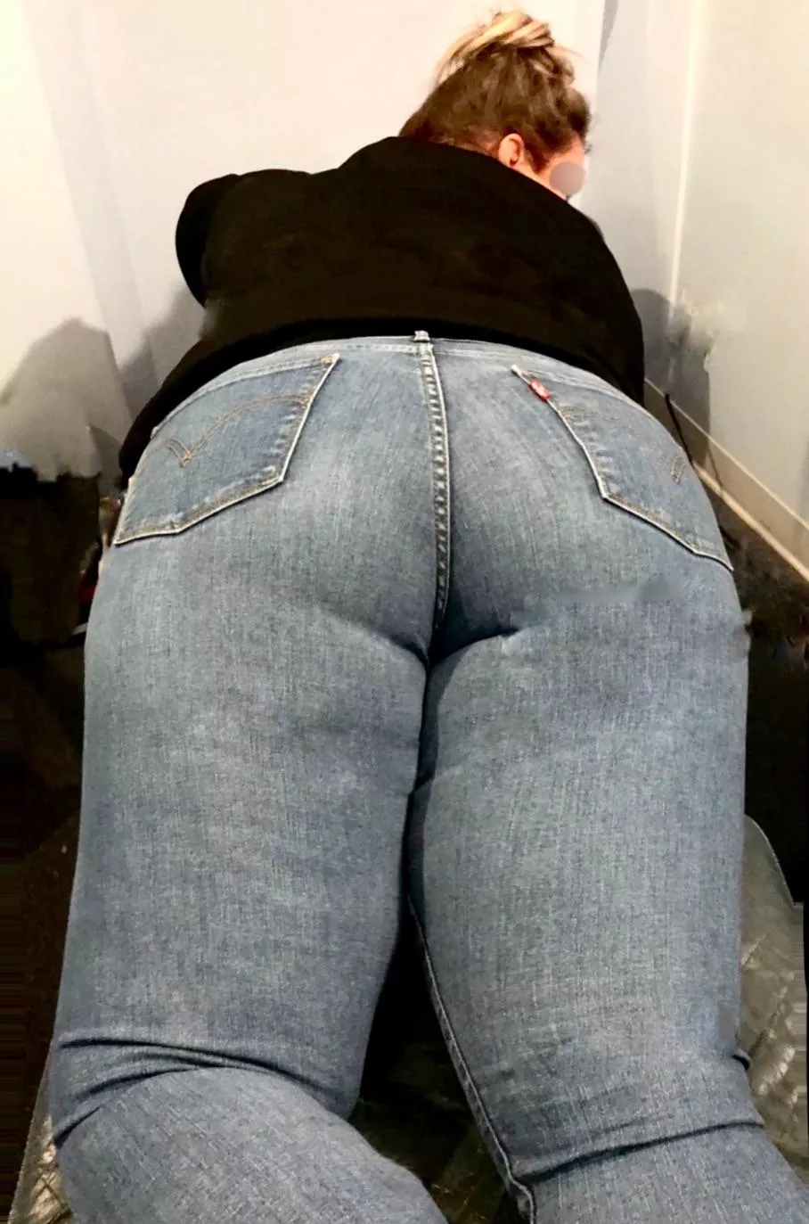 Tight Levi’s