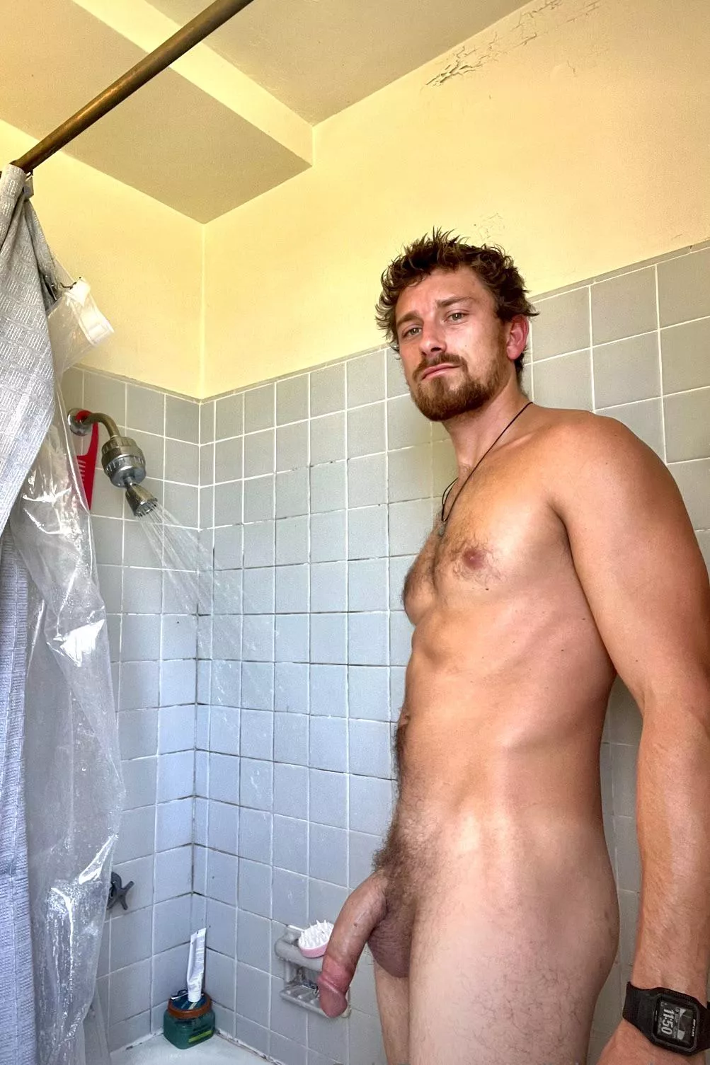 Wanna get wet? 🤤💦