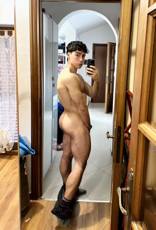 What's the first thought that comes to your mind? Be truthful... 20yo