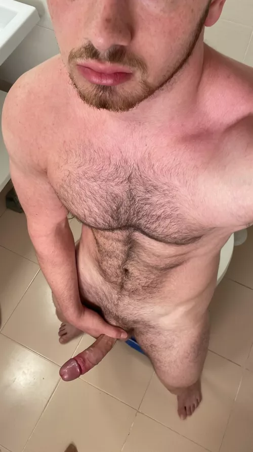 Who wanna back they pussy up on this thick cock