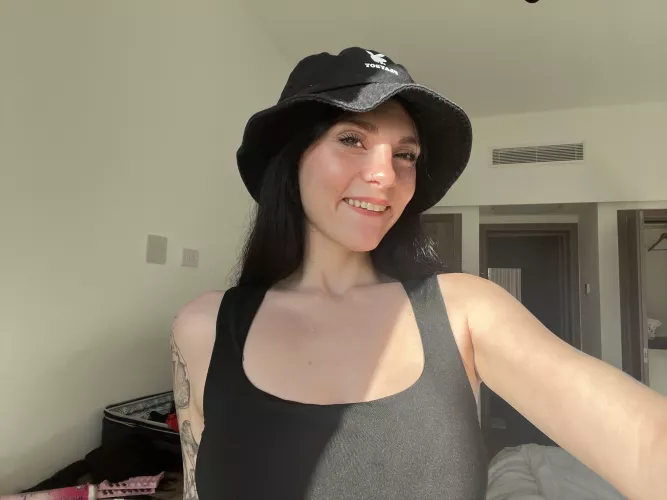 will you help me with my errands if i promise to spend a night with you IUTR