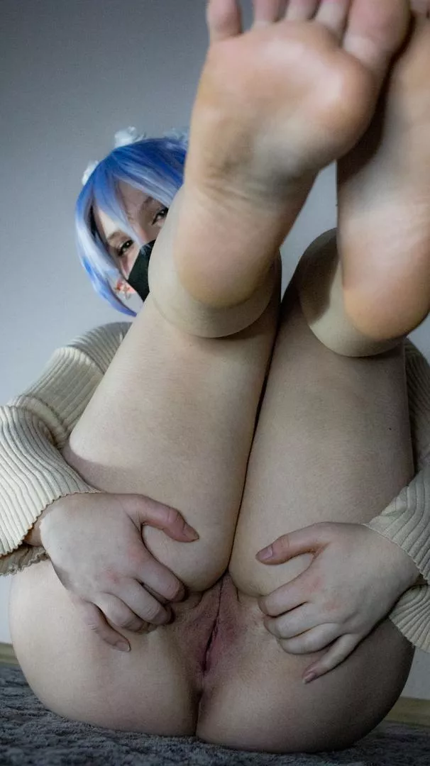 Would you slide in? It's thight 