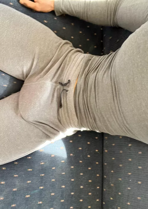 You think i’m bulging?