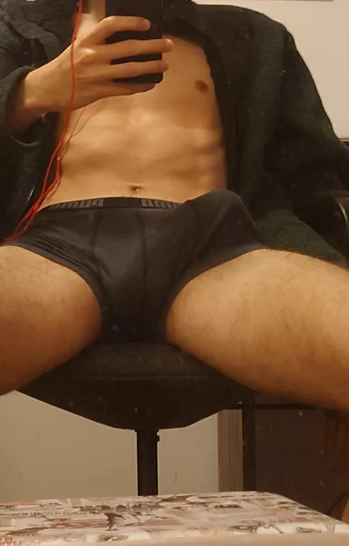 [23] first post, let me know what you think 👀