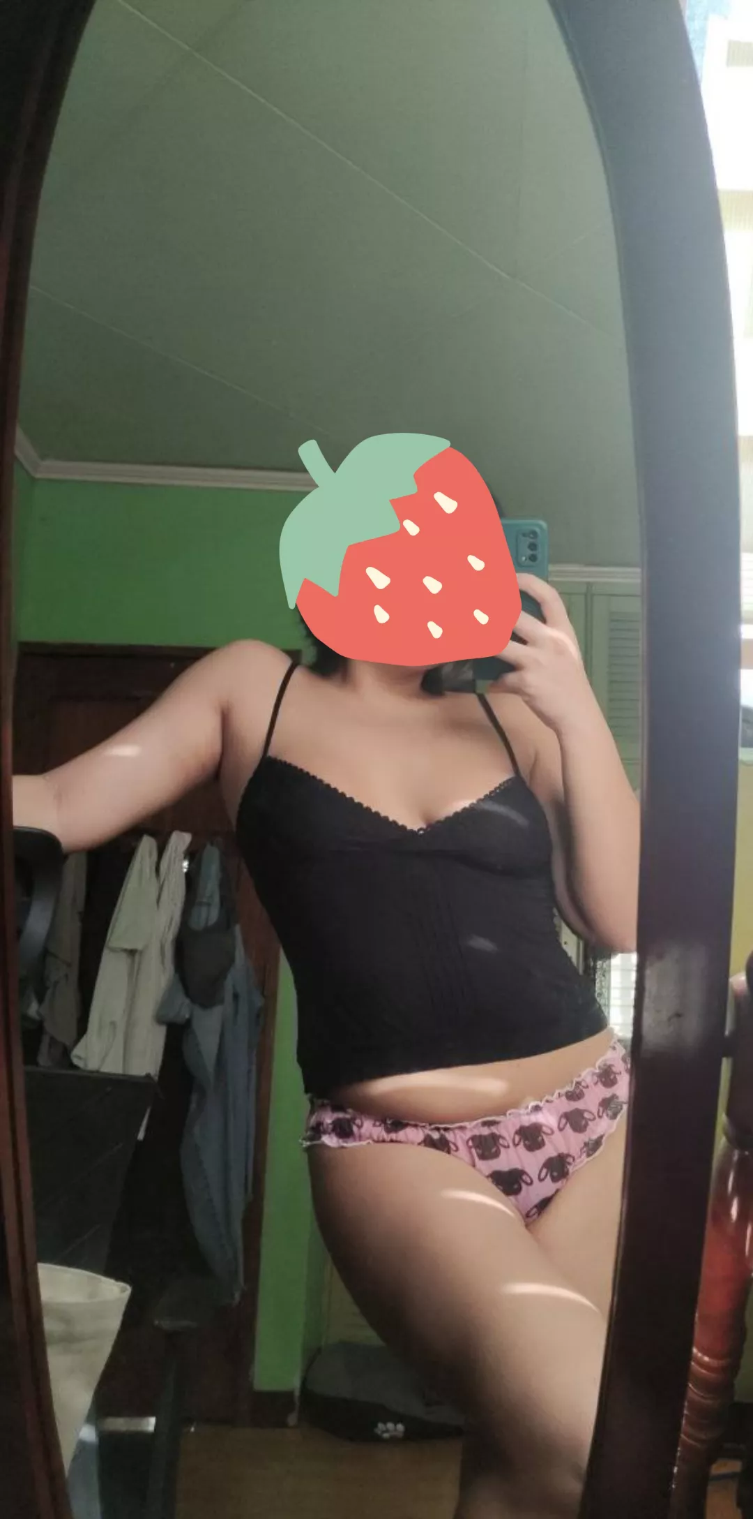 25[F] A cutie pic I sent to hubby