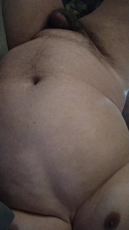 50 Verse chub in bed horny