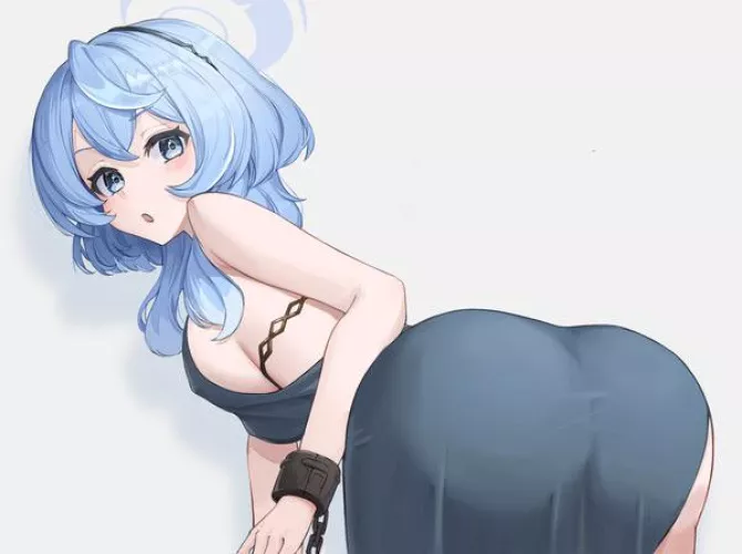Ako’s big booty
