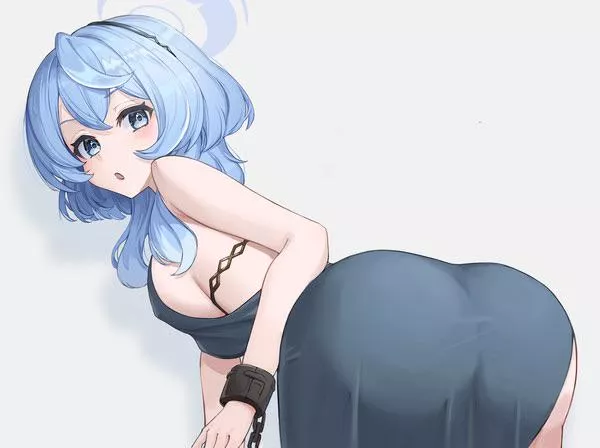 Ako’s big booty