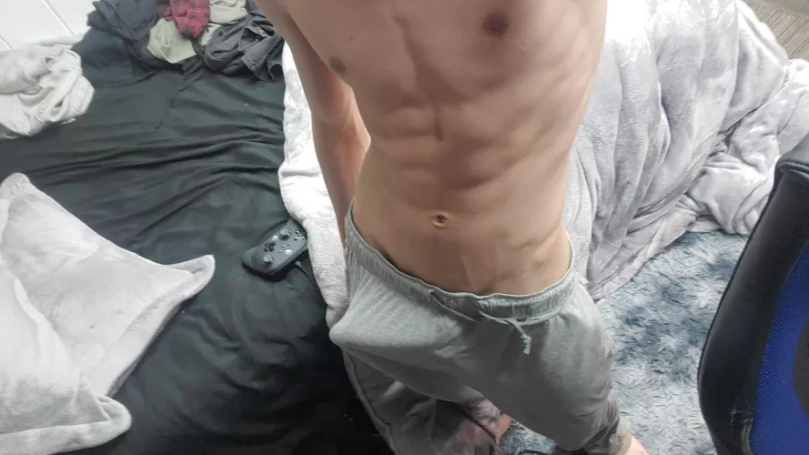 Anyone wanna see whats under ;)
