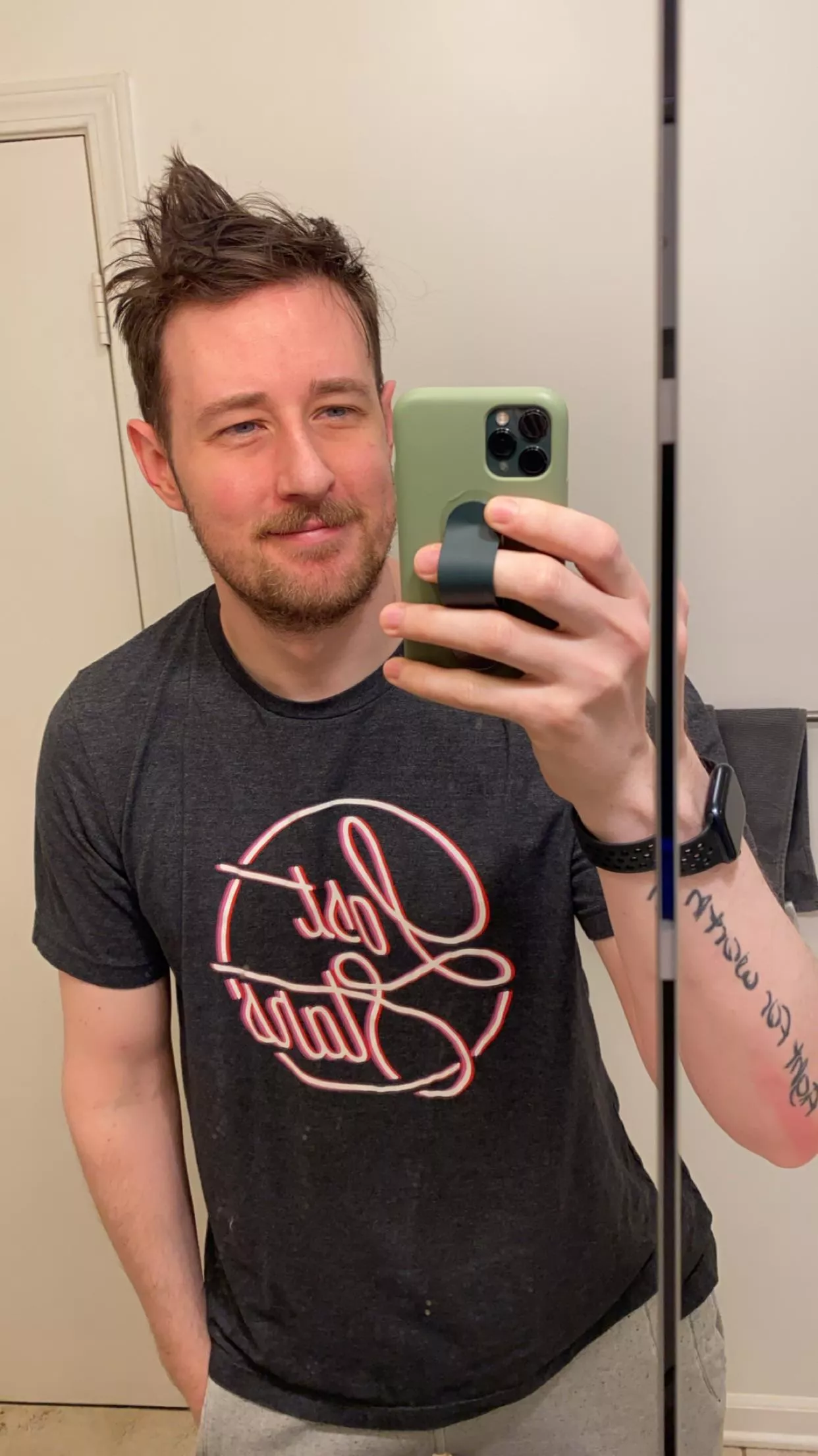 Been growing the hair out, bed head gets wild!