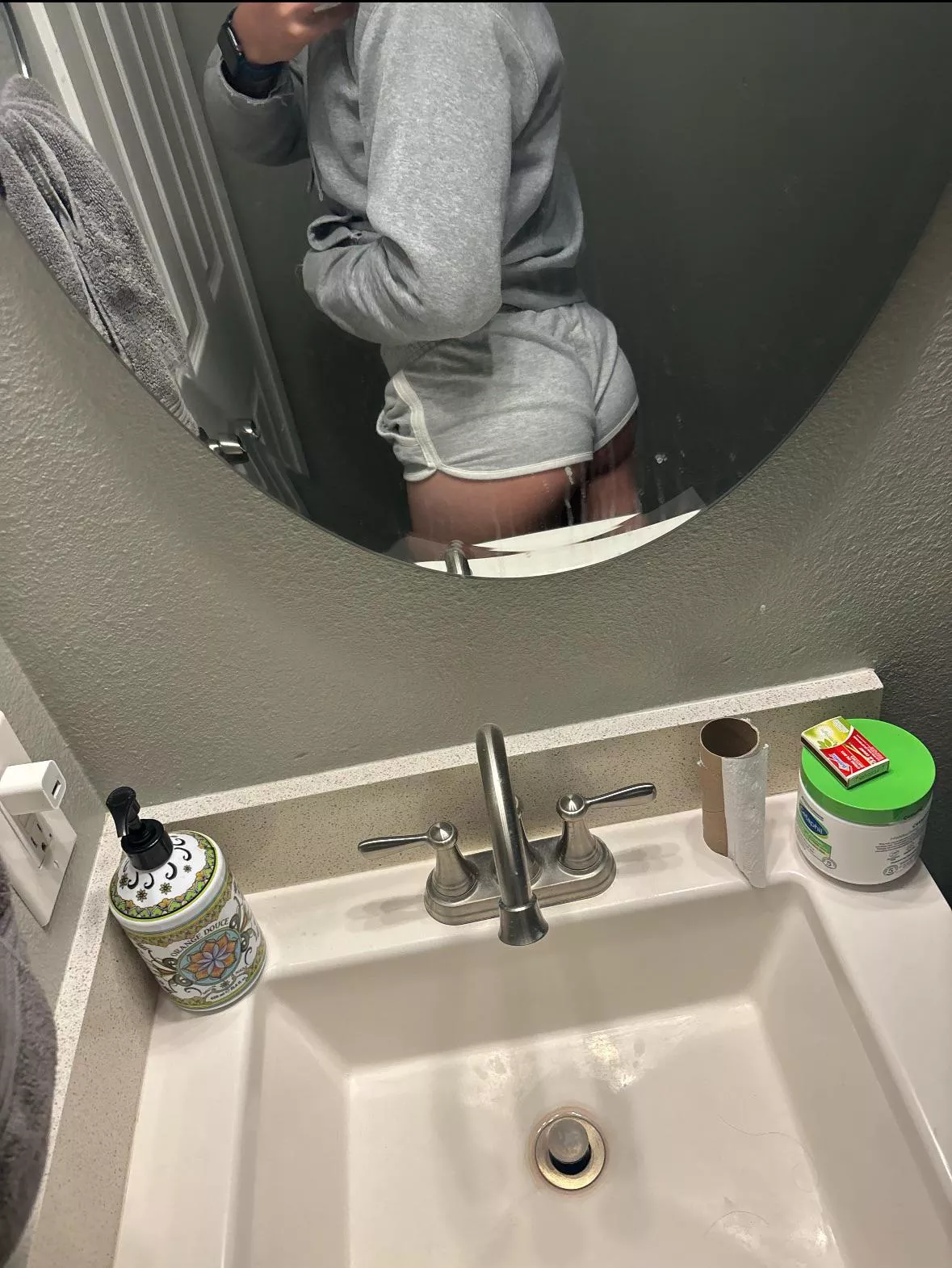 Been told I had a fuckable ass what do you think?