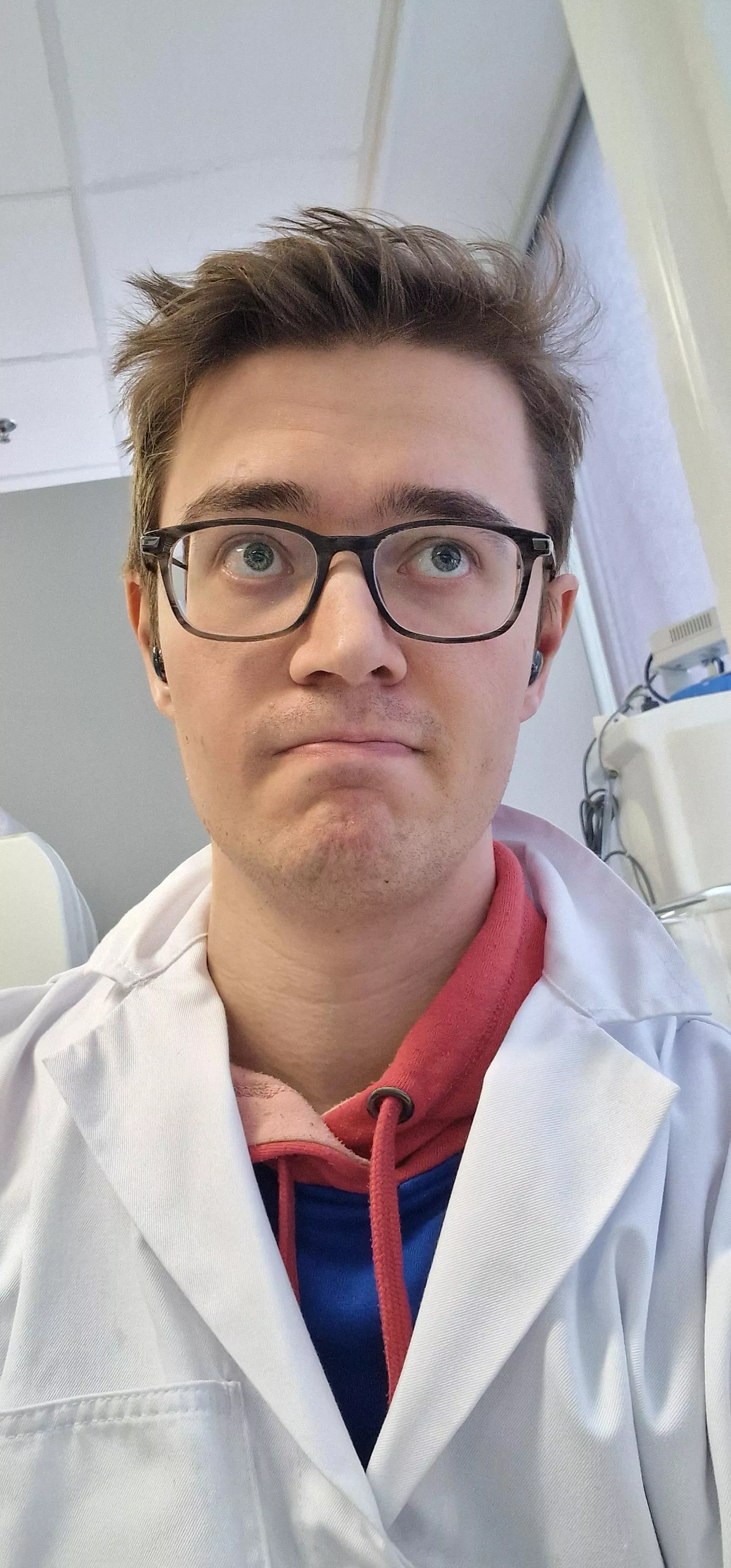 Boring day in a hot lab... What are you guys up to?