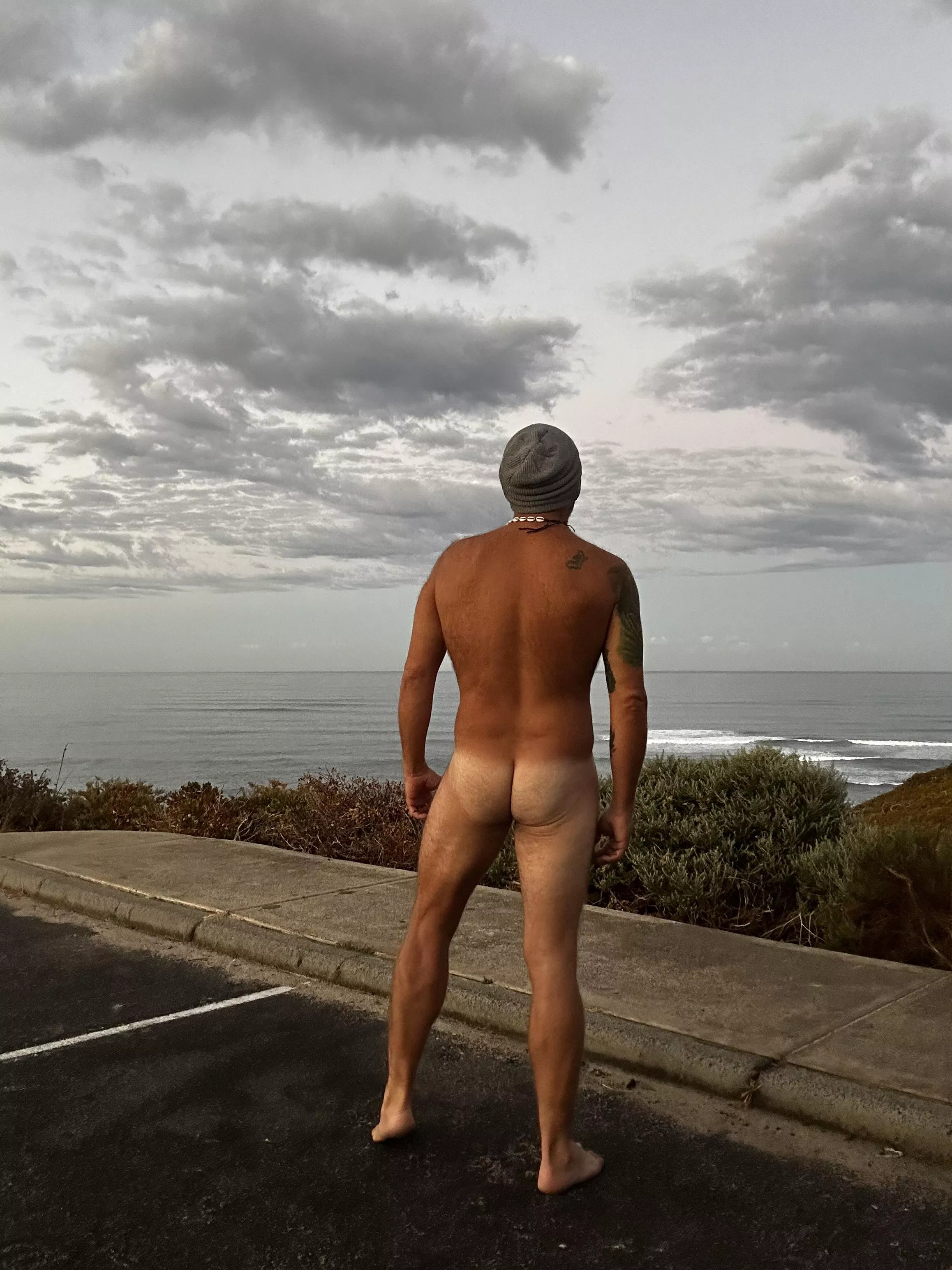 Dawn surf patrol 🤙🏼🌊🪬