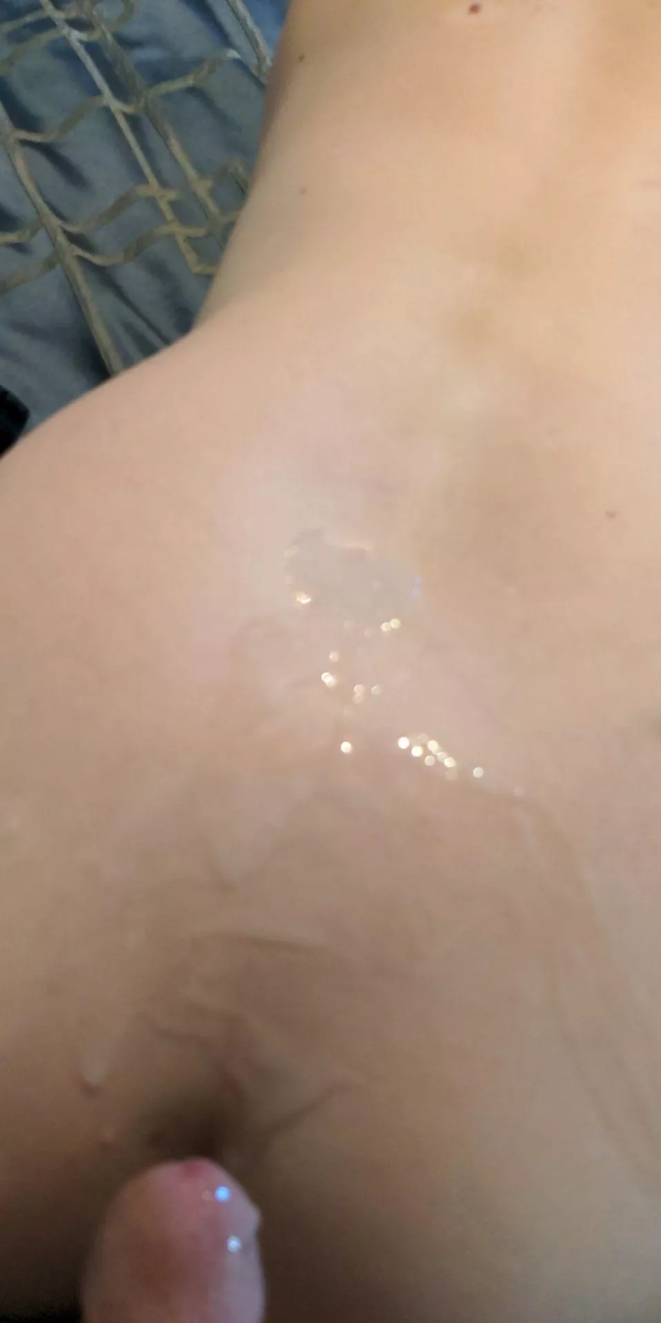 Does this look like fake or real cum? 