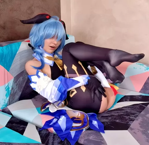 Ganyu has a cute little bottom (Lina Moore)