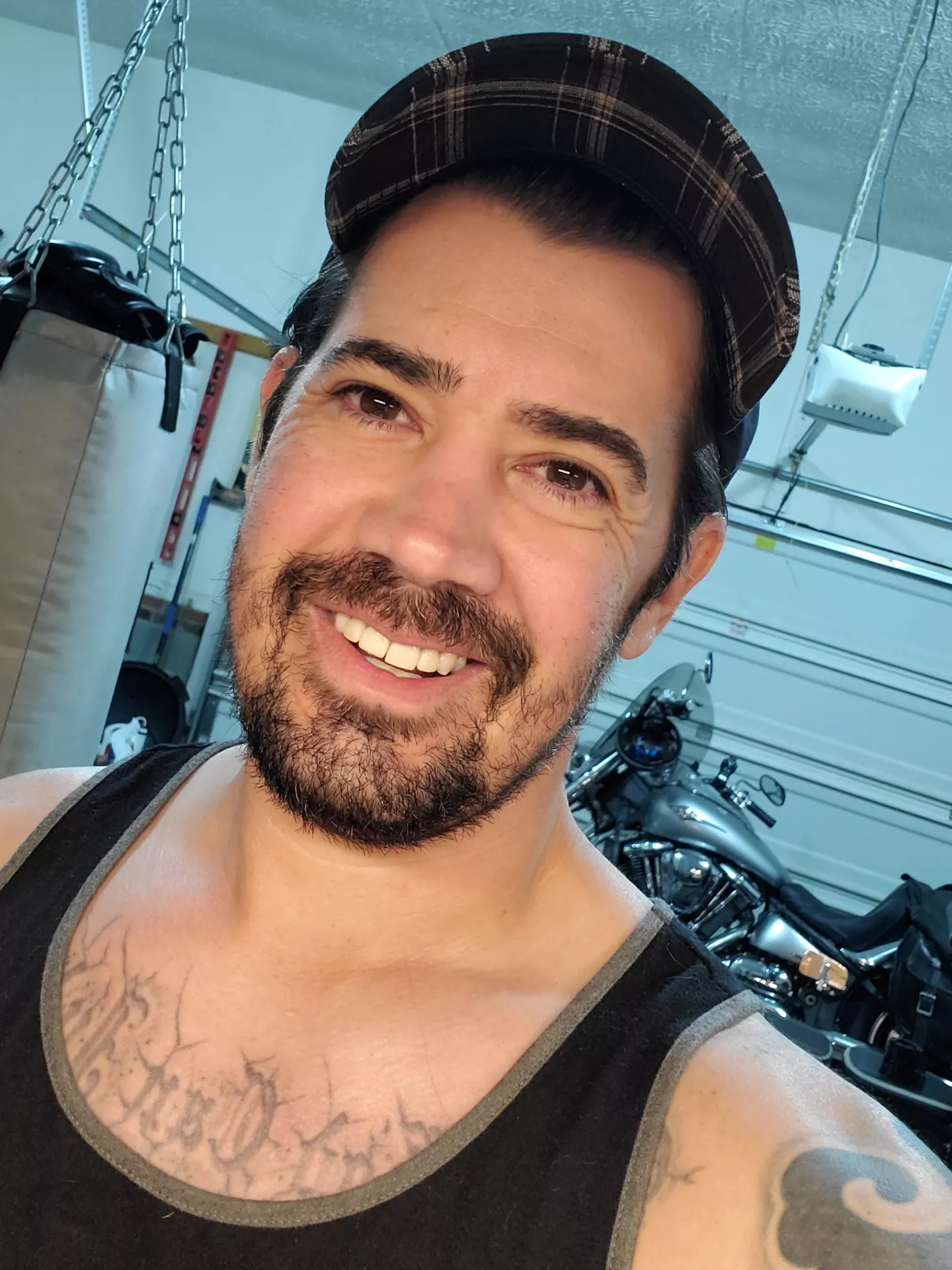 Happy Friday bros, we made it! Happy Friday bros, we made it!