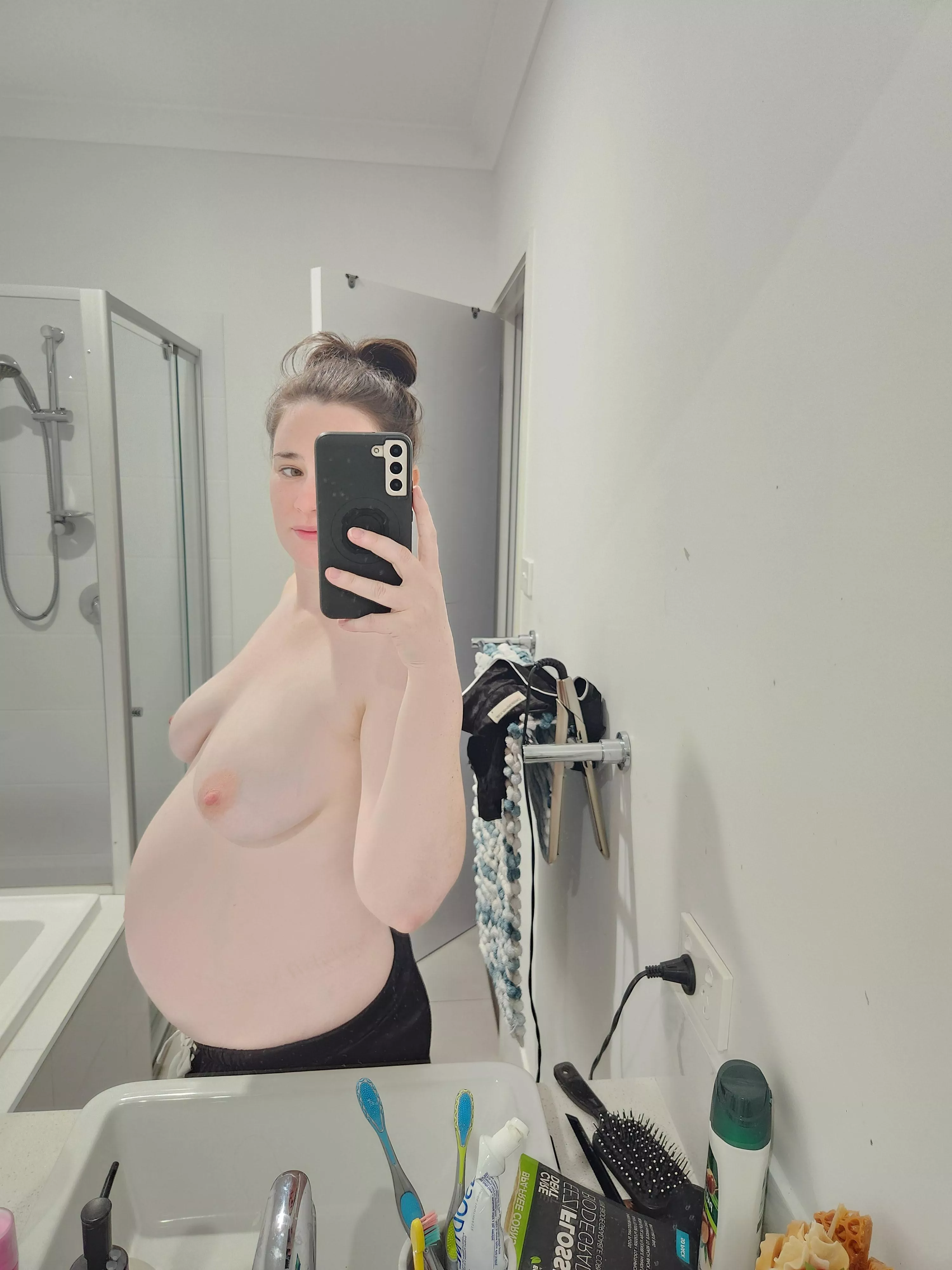 Help me get comfortable xx