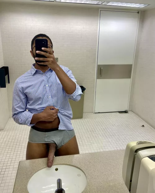 I don’t think that door can be locked