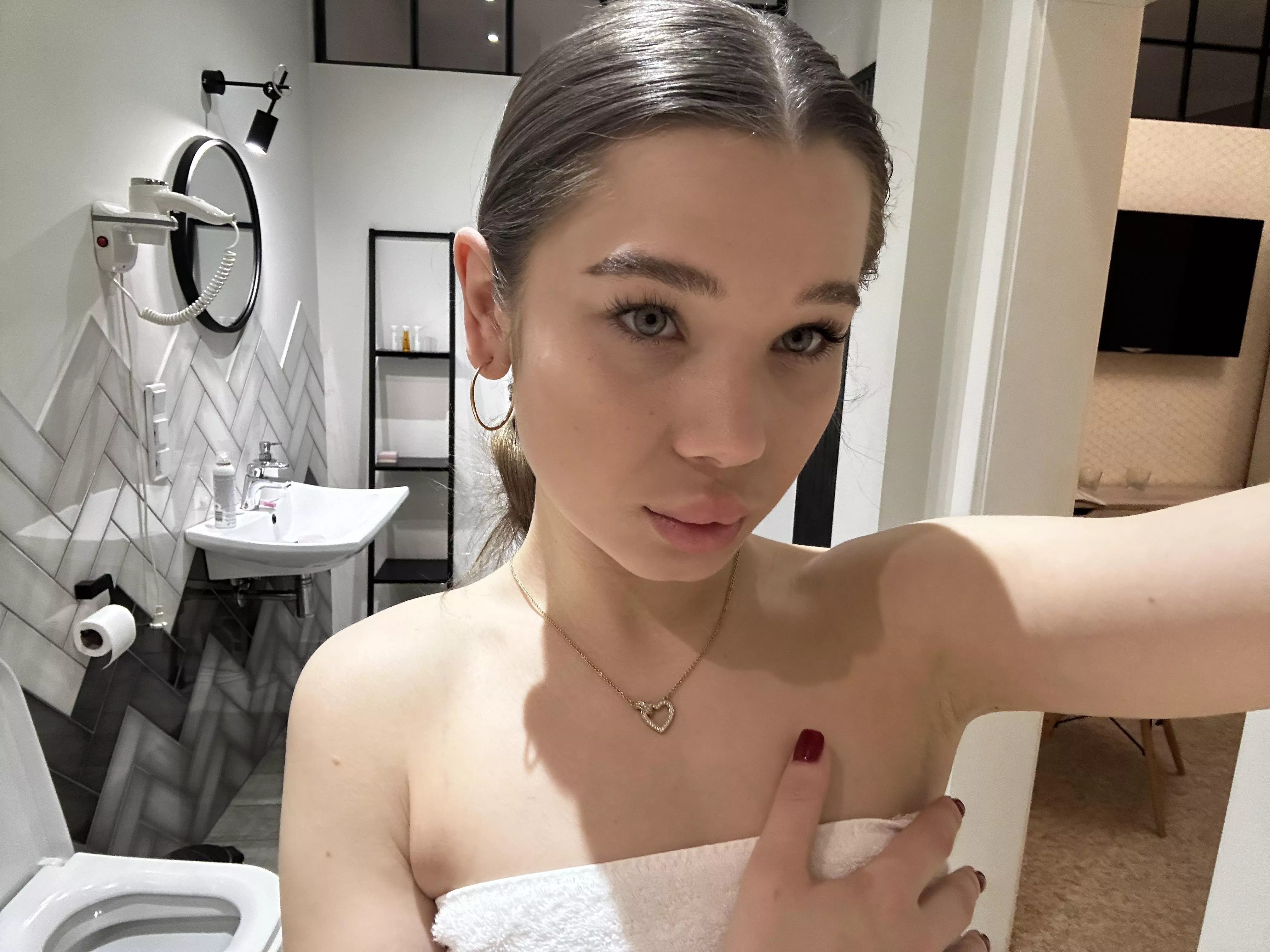 I don't want to shower alone