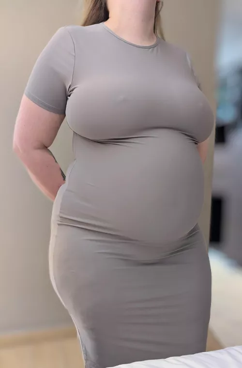 I think this dress looks best without a bra