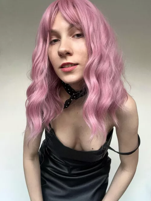 I'd like to watch you watching me..