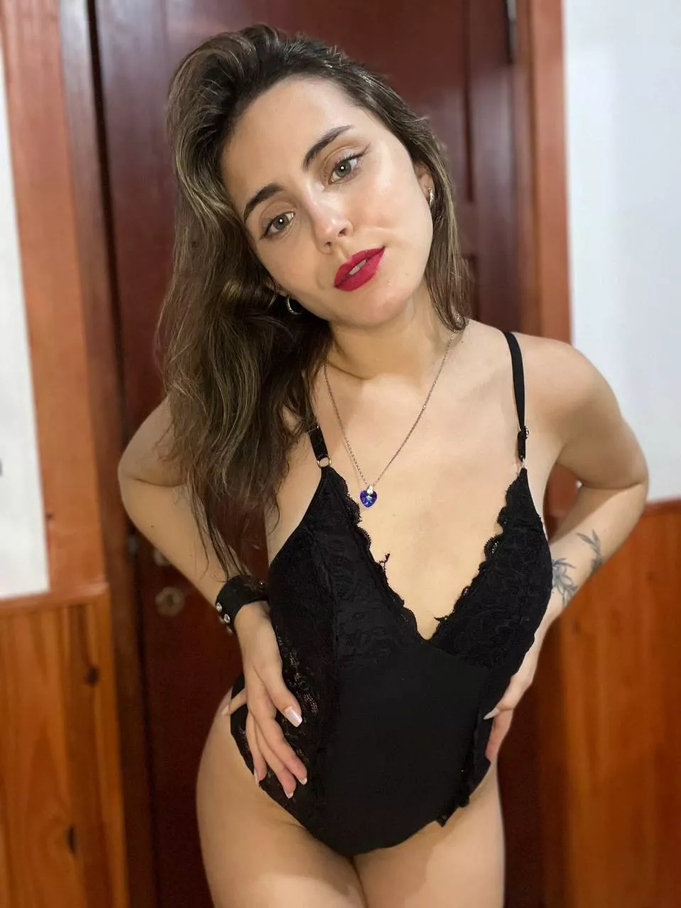 i'm just your little slut begging to be used